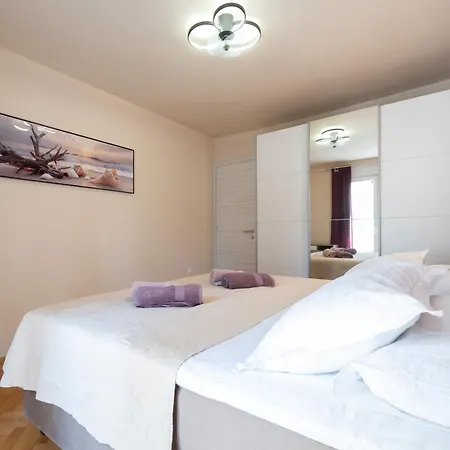 Apartamento Paula *